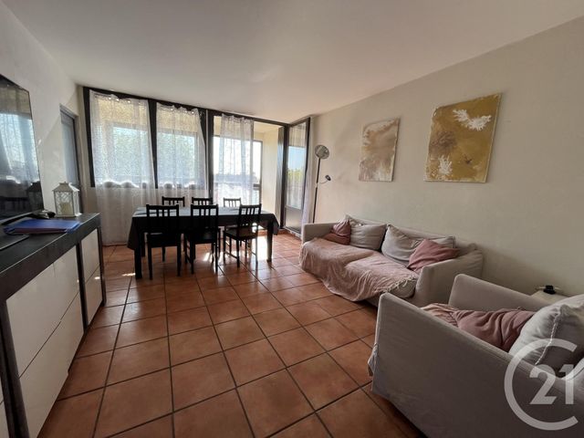 Appartement T4 à vendre - 4 pièces - 73.4 m2 - ARLES - 13 - PROVENCE-ALPES-COTE-D-AZUR - Century 21 Arelate Immo